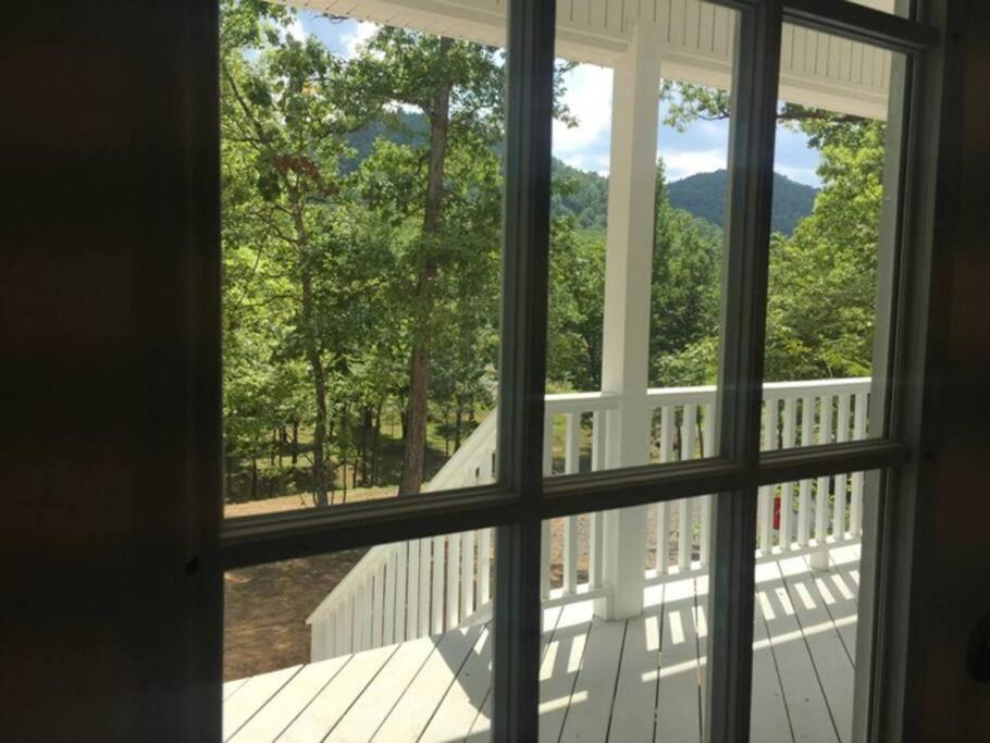 Mena Primrose Cottage - Private Lake, Hot Tub, Atv Trails מראה חיצוני תמונה